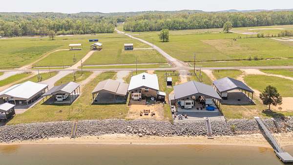 1.48 Acres of Residential Land for Sale in Clifton, Tennessee