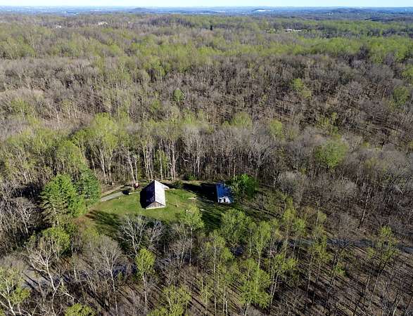 9.7 Acres of Residential Land for Sale in Hendersonville, Tennessee