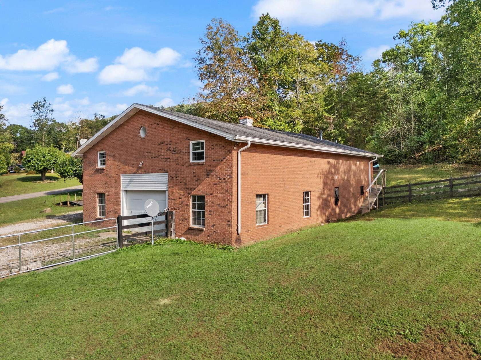32 Acres of Recreational Land with Home for Sale in Clay City, Kentucky