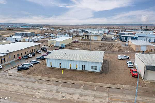 0.35 Acres of Commercial Land for Lease in Williston, North Dakota