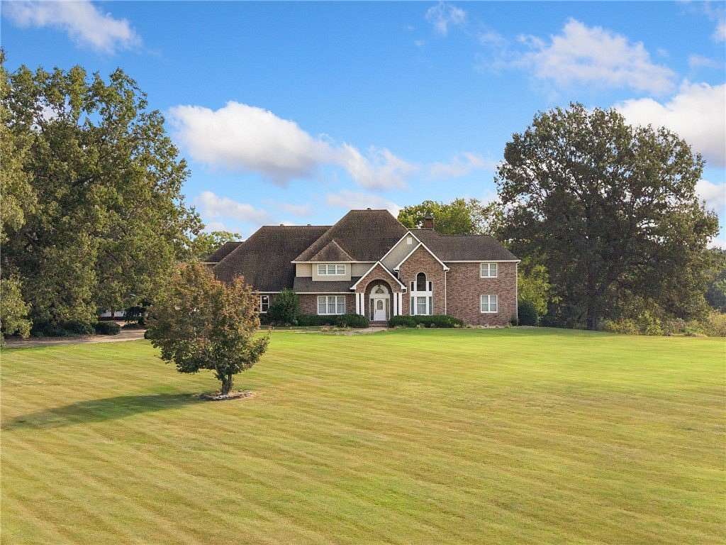 27 Acres of Recreational Land with Home for Sale in Harrison, Arkansas