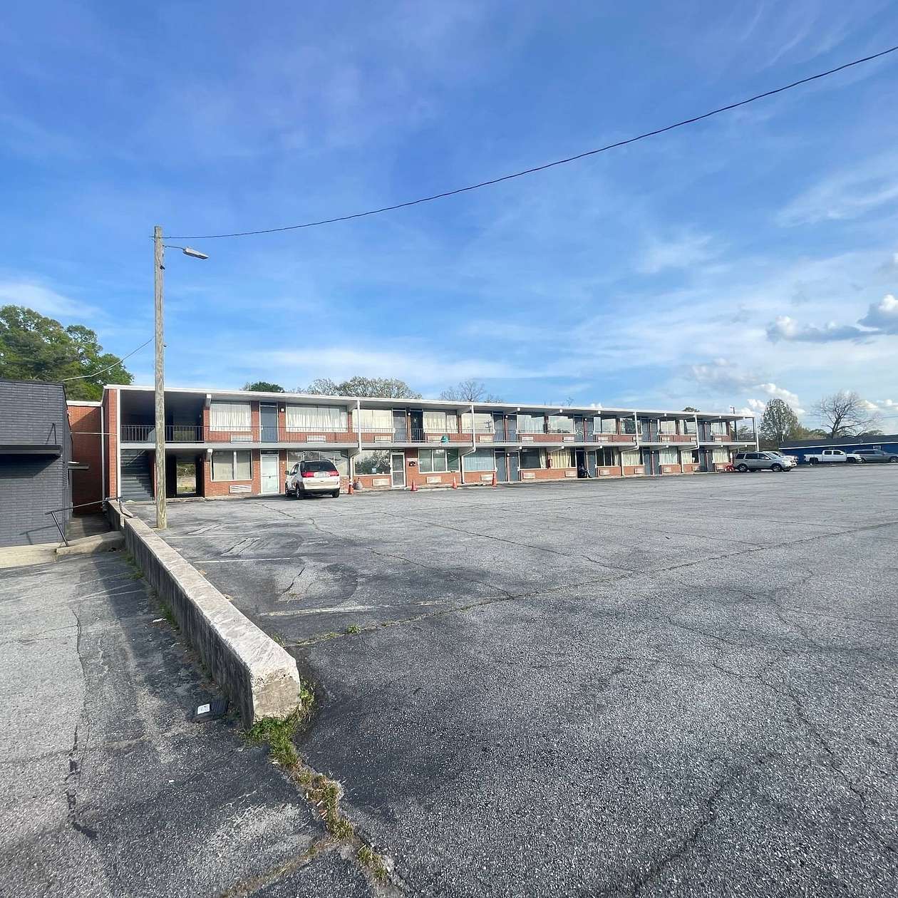 2.59 Acres of Commercial Land for Sale in Thomasville, North Carolina