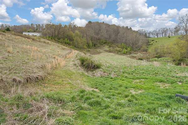 7.43 Acres of Land for Sale in Waynesville, North Carolina