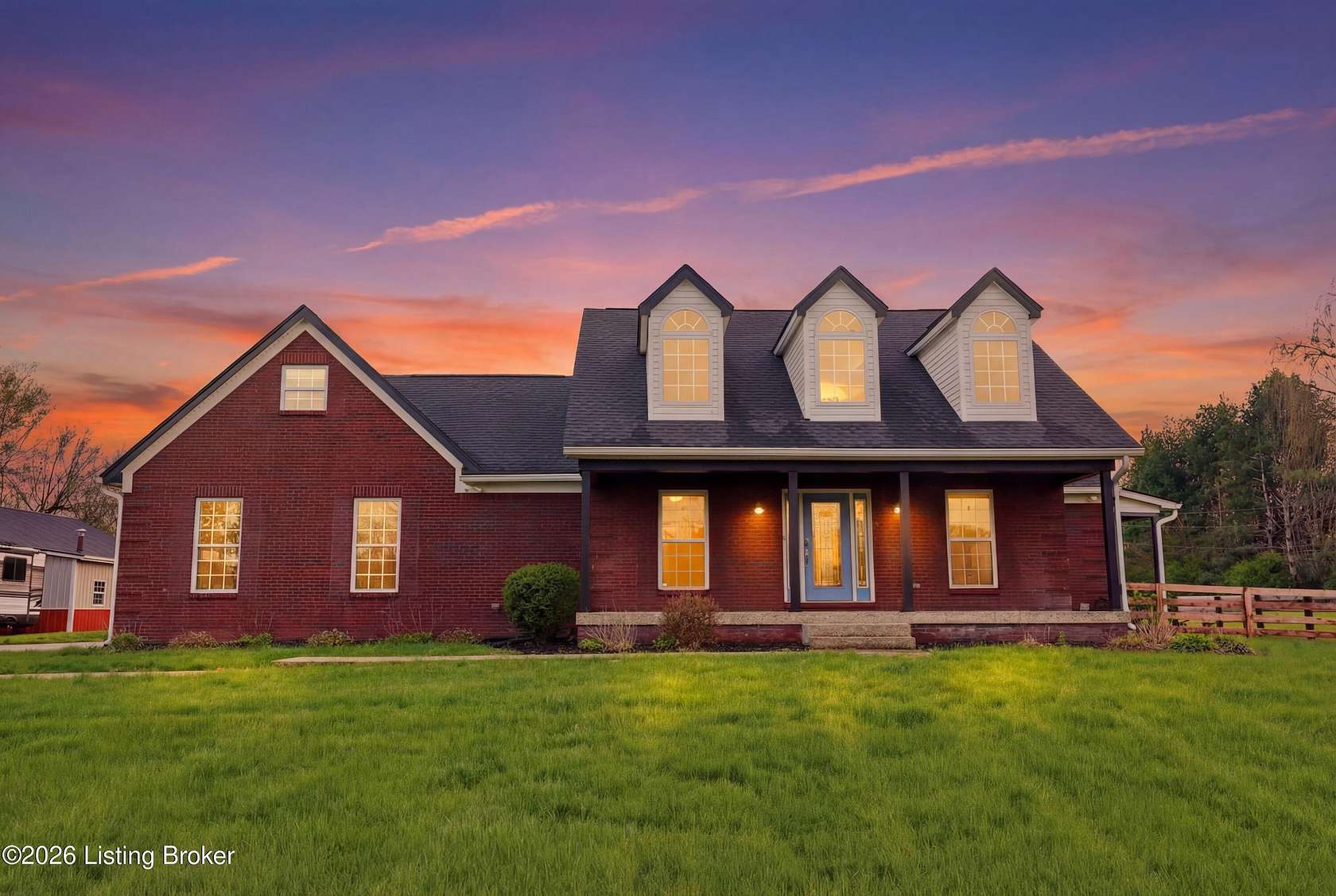 6 Acres of Land with Home for Sale in Shelbyville, Kentucky