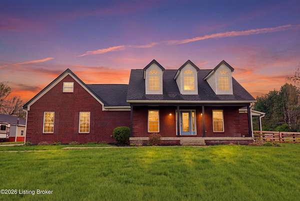 6 Acres of Land with Home for Sale in Shelbyville, Kentucky