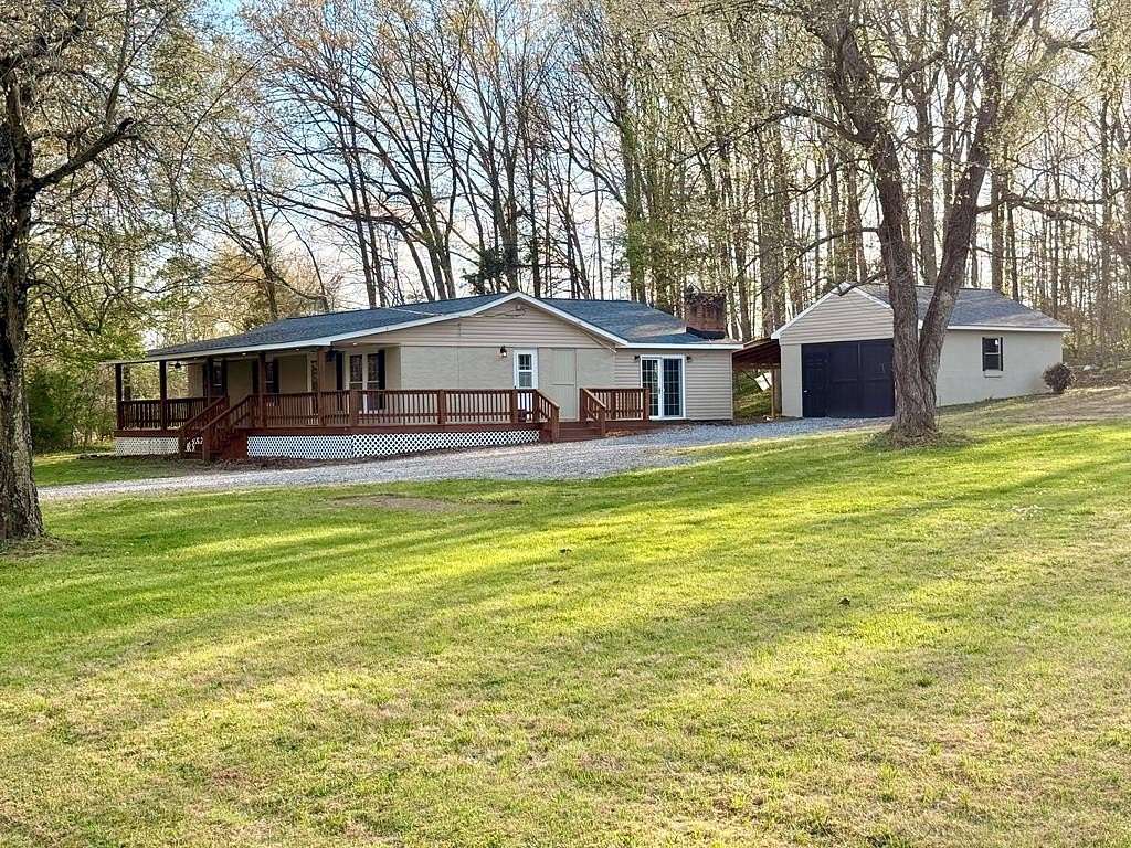 2 Acres of Land with Home for Sale in Farmville, Virginia