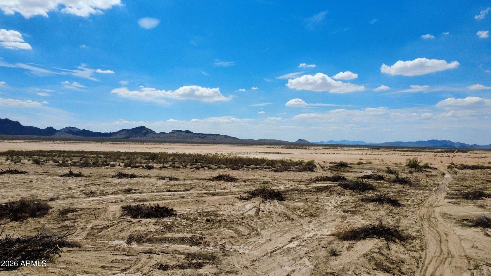 10 Acres of Land for Sale in Casa Grande, Arizona