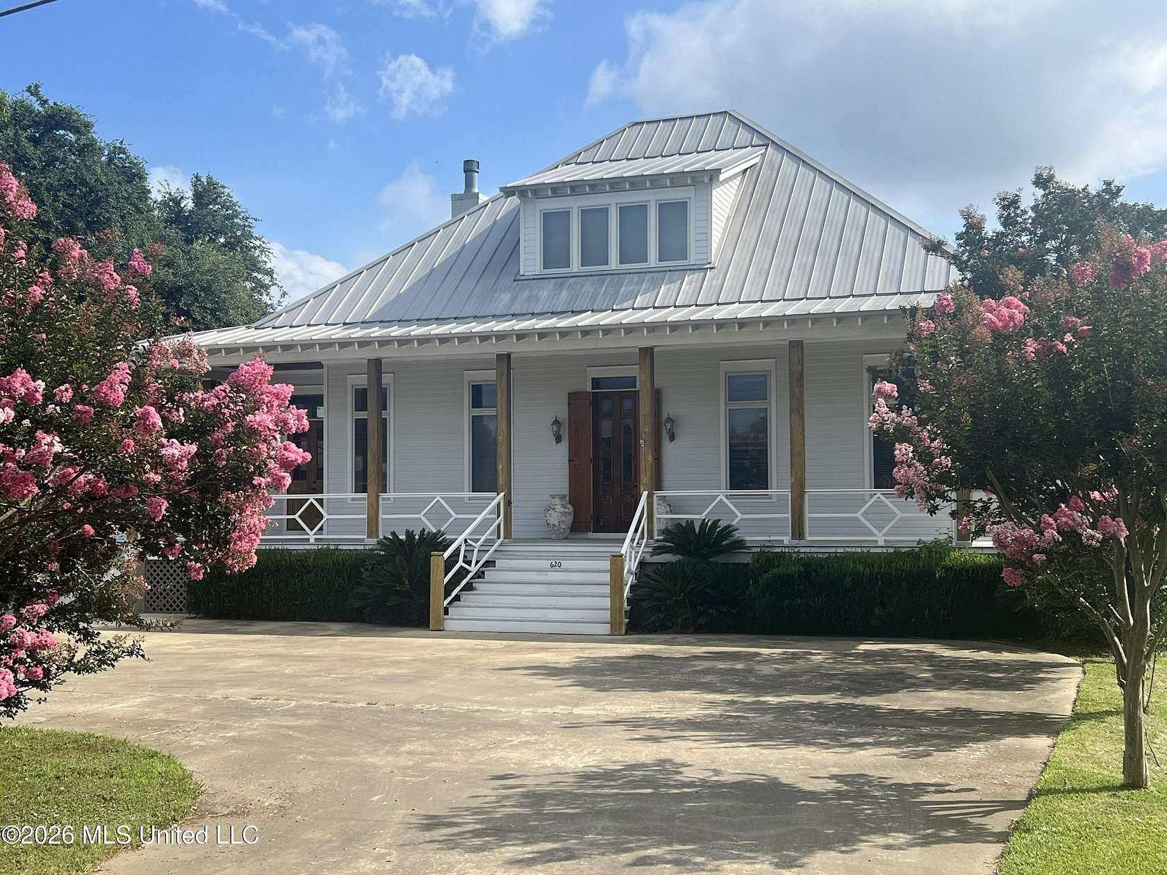 100 Acres of Land with Home for Sale in Ferriday, Louisiana