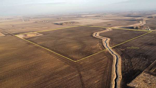 239 Acres of Land for Sale in Wells, Minnesota