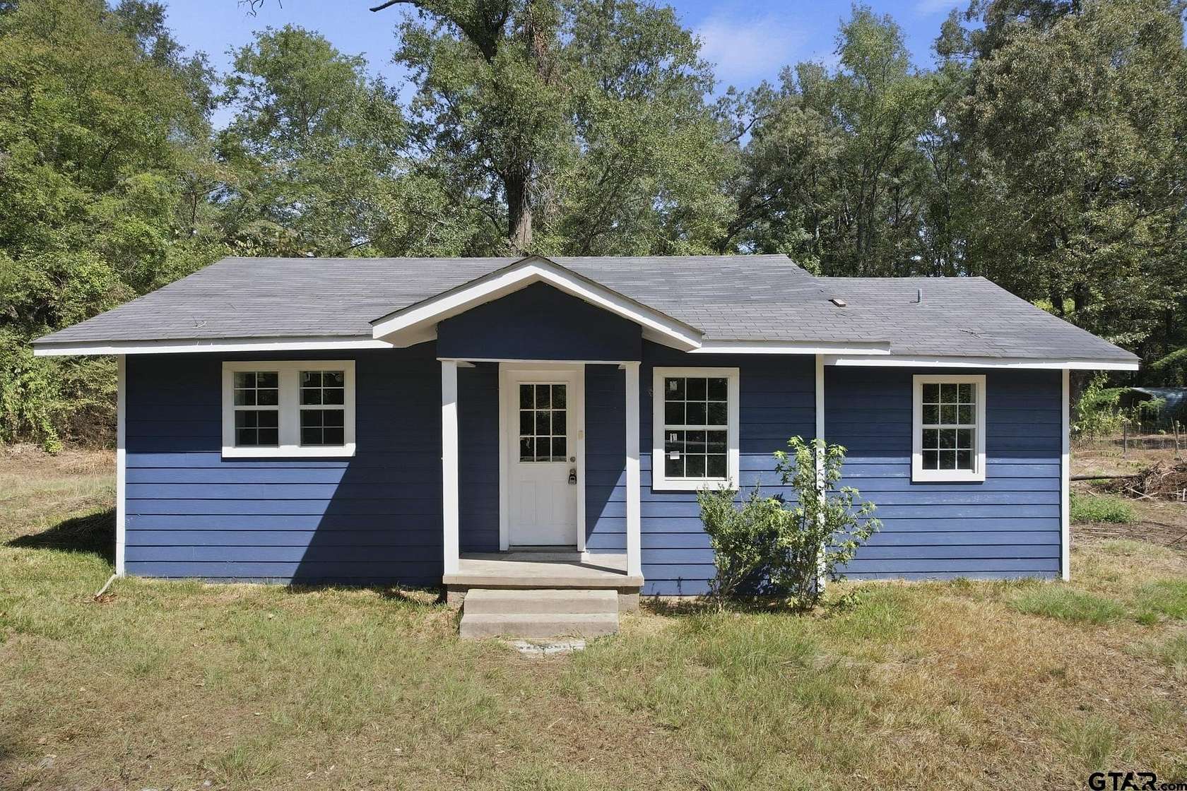 2.13 Acres of Land with Home for Sale in Daingerfield, Texas