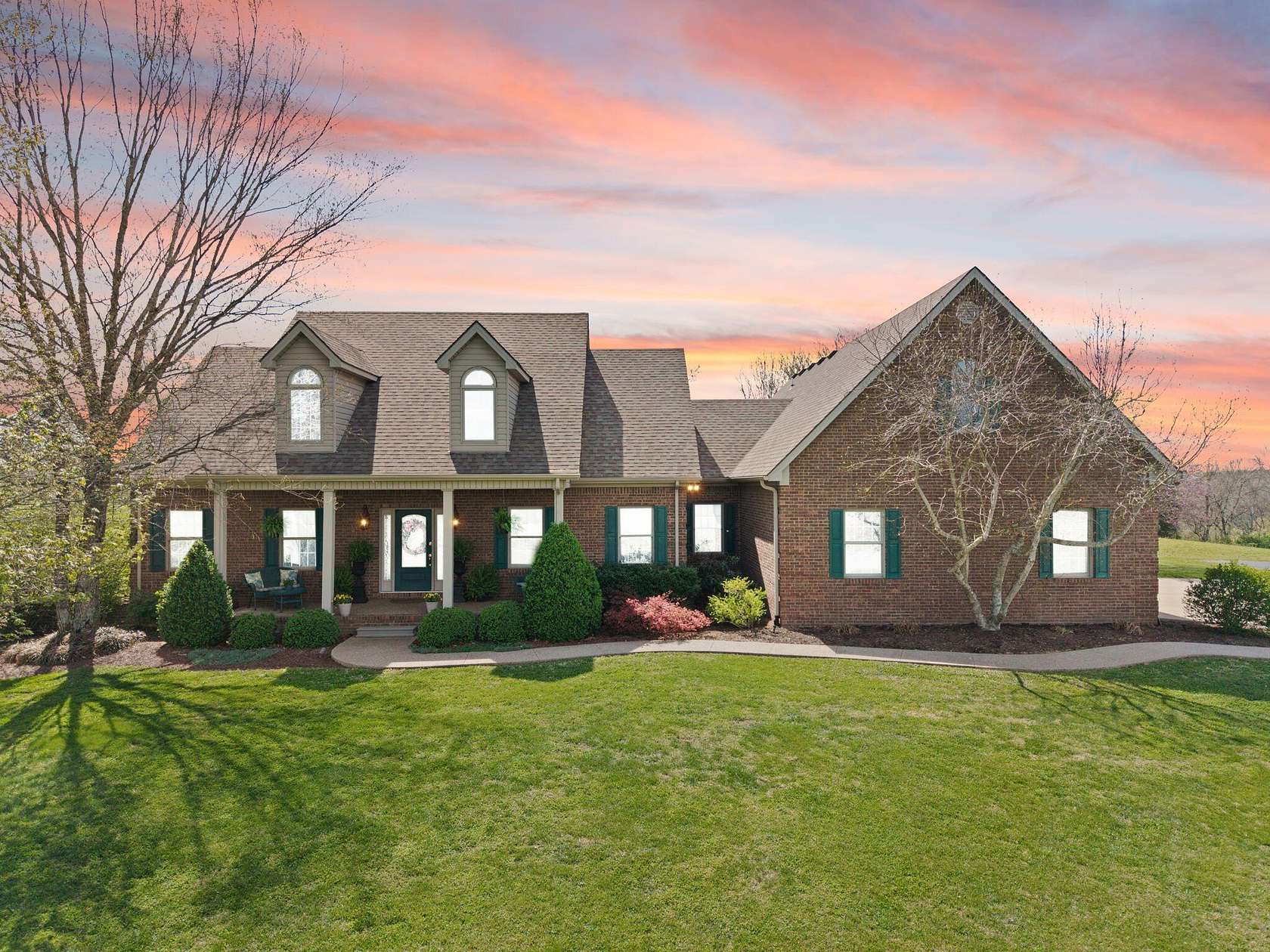 18 Acres of Land with Home for Sale in Stanford, Kentucky