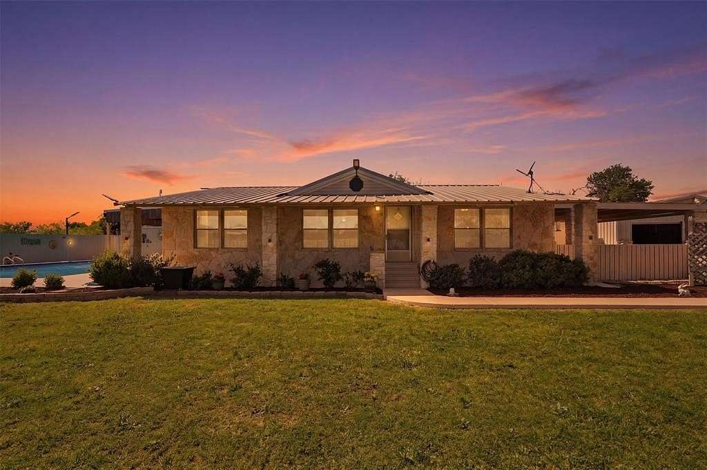 8 Acres of Land with Home for Sale in Mineral Wells, Texas