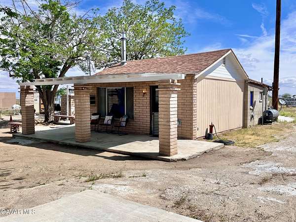 4.86 Acres of Improved Mixed-Use Land for Sale in Palmdale, California