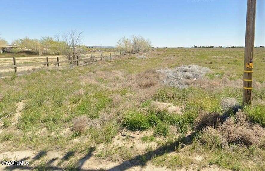 1.25 Acres of Residential Land for Sale in Rosamond, California