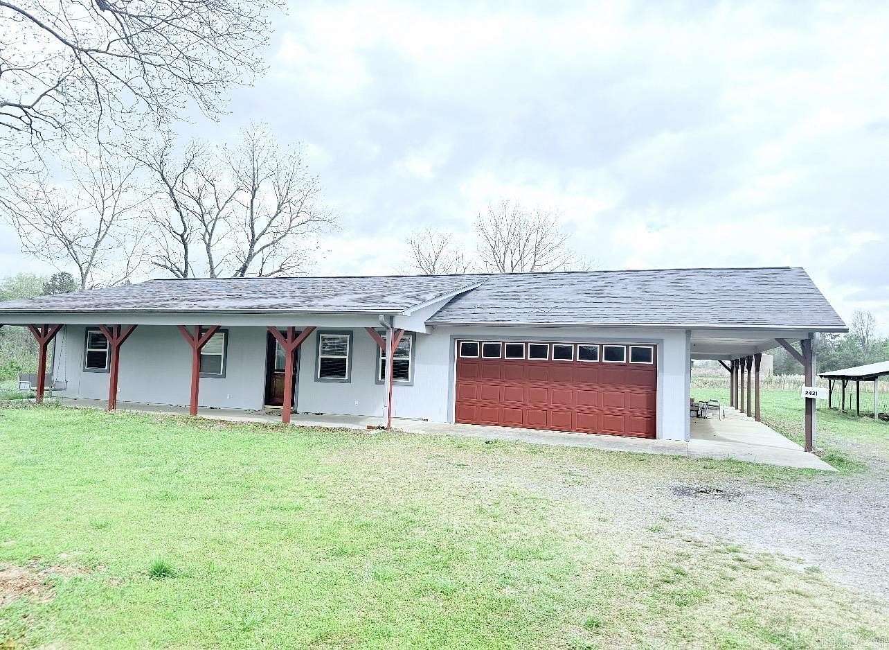 107 Acres of Recreational Land with Home for Auction in Clinton, Arkansas