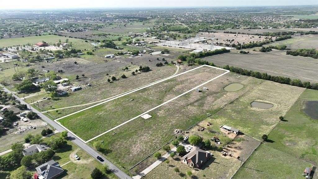 5 Acres of Residential Land for Sale in Royse City, Texas