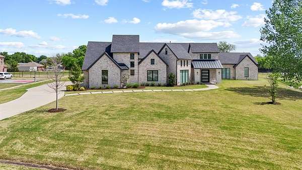 2 Acres of Land with Home for Sale in Lucas, Texas