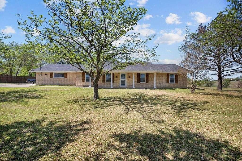 4 Acres of Land with Home for Sale in Ennis, Texas