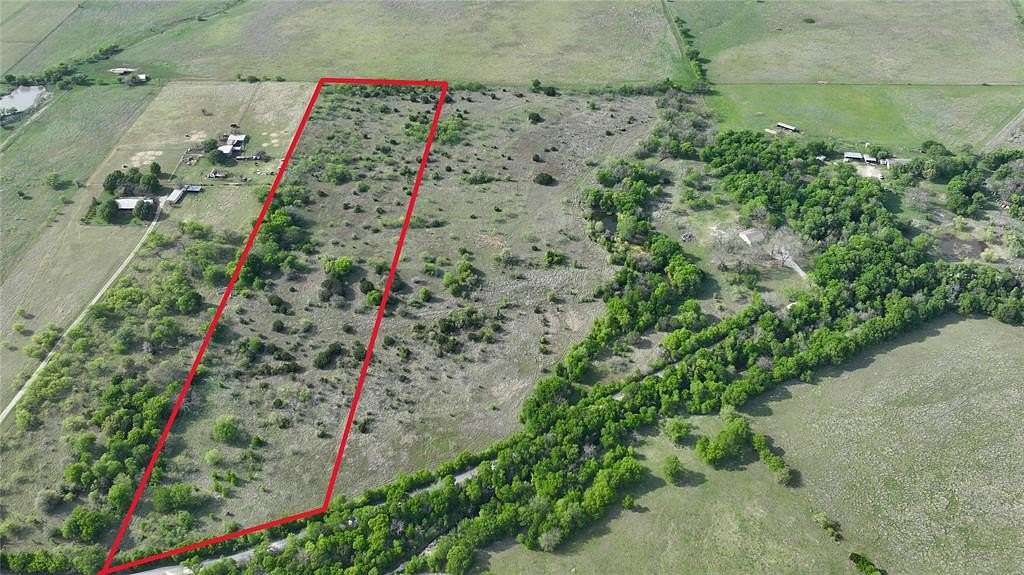 12 Acres of Land for Sale in Rio Vista, Texas