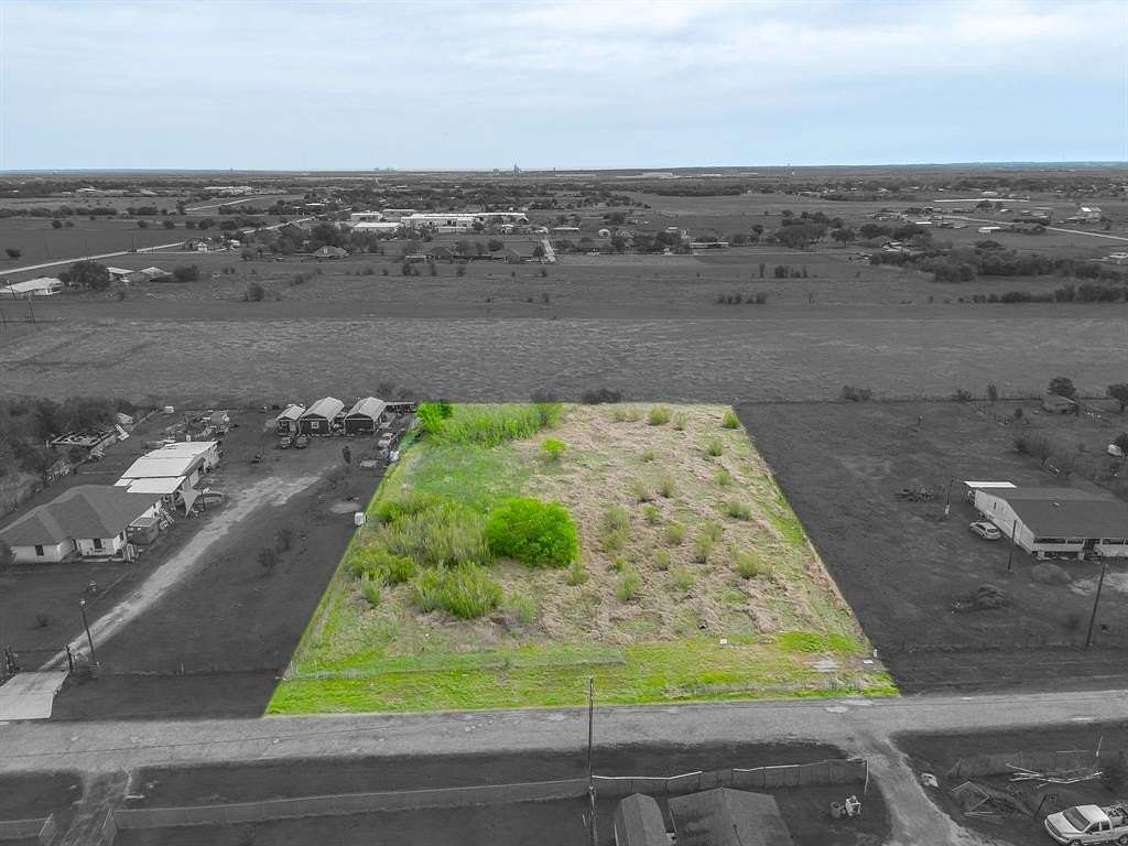 1.13 Acres of Land for Sale in Venus, Texas