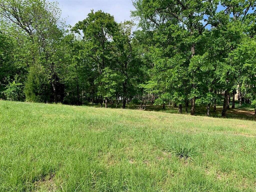 1 Acre of Residential Land for Sale in Mabank, Texas