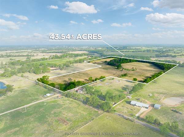 43.5 Acres of Land for Sale in Mount Vernon, Texas