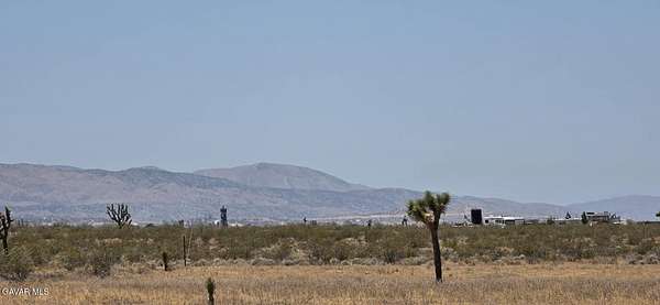 2.5 Acres of Residential Land for Sale in Llano, California
