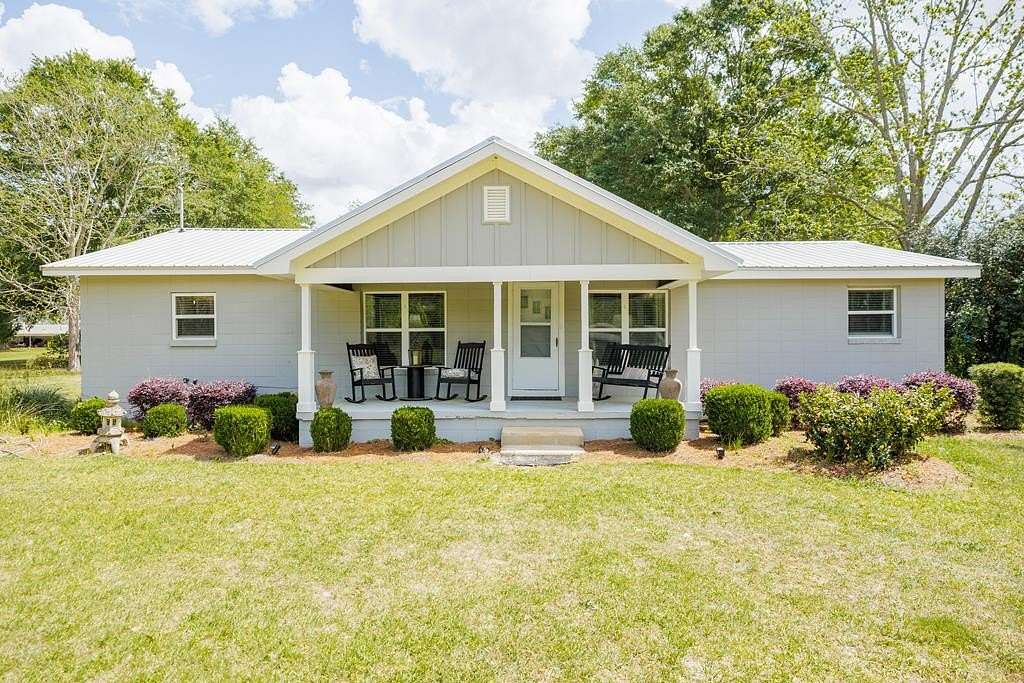 3.4 Acres of Land with Home for Sale in Adel, Georgia