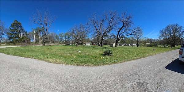 0.32 Acres of Residential Land for Sale in Pleasanton, Kansas