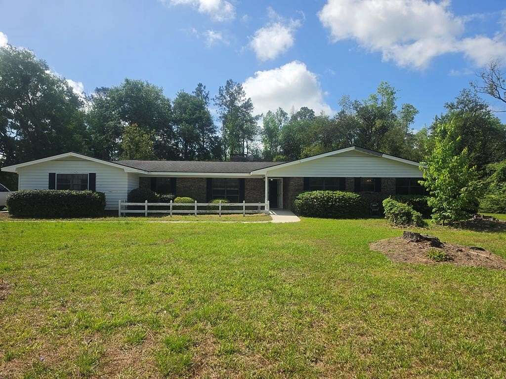 3 Acres of Land with Home for Sale in Ray City, Georgia