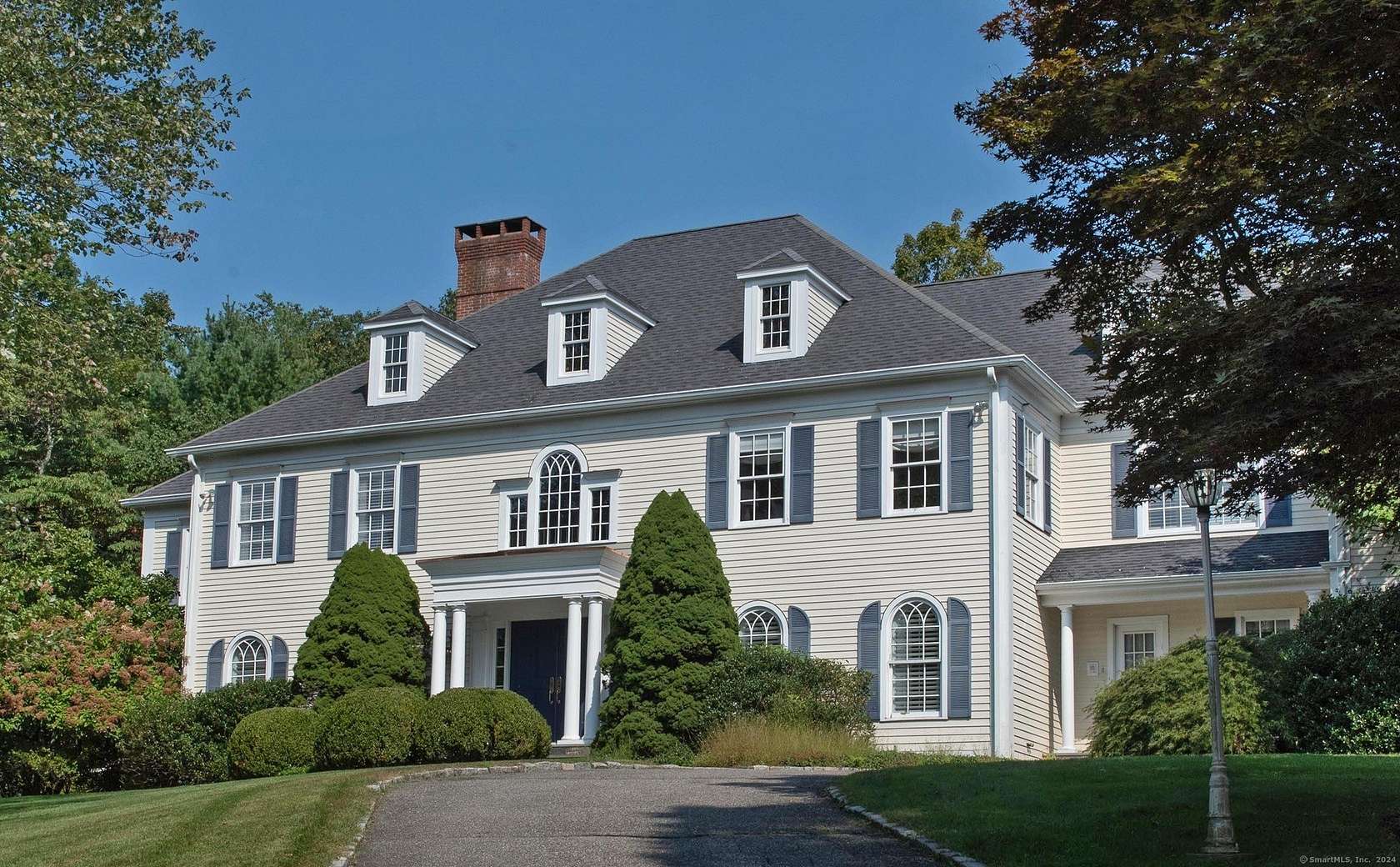2.67 Acres of Land with Home for Lease in Ridgefield, Connecticut