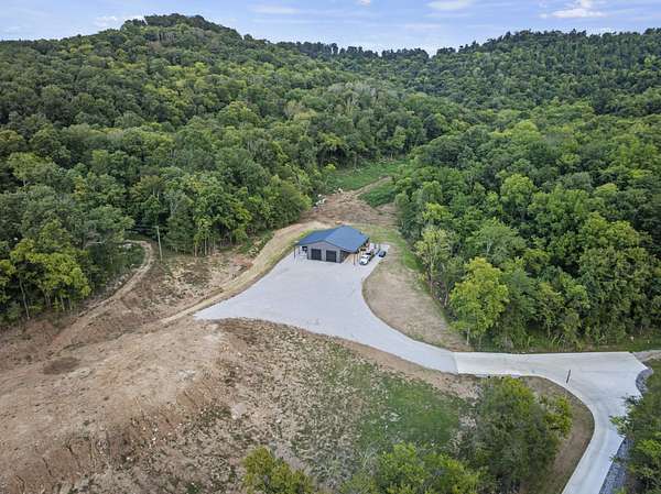 307 Acres of Improved Land for Sale in Hickman, Tennessee