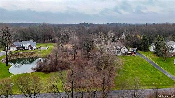 1.1 Acres of Residential Land for Sale in Metamora, Michigan