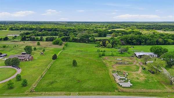 5 Acres of Residential Land for Sale in Sadler, Texas