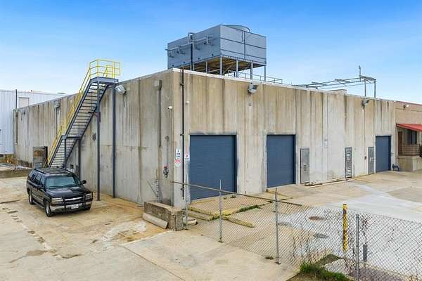 2.9 Acres of Commercial Land for Lease in Garland, Texas