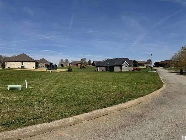 0.3 Acres of Residential Land for Sale in Cadiz, Kentucky