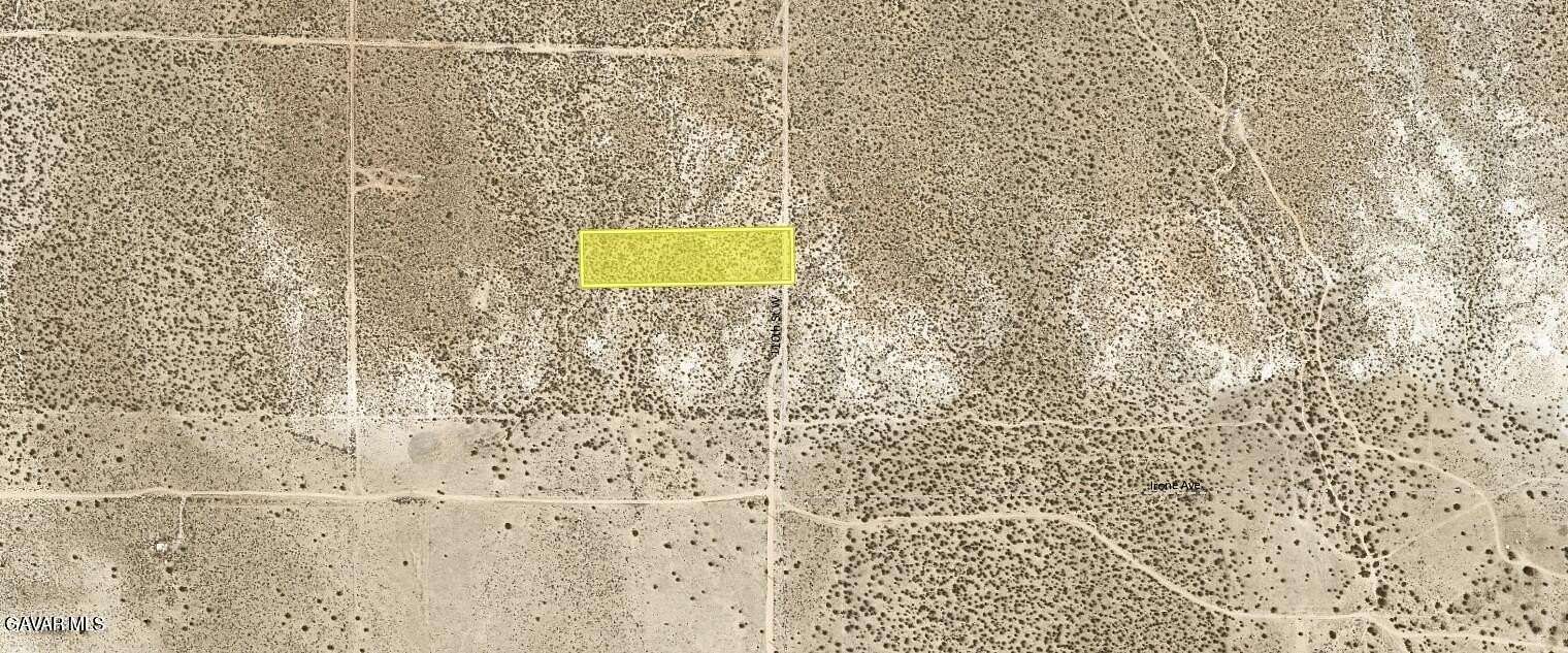 2.5 Acres of Land for Sale in Rosamond, California