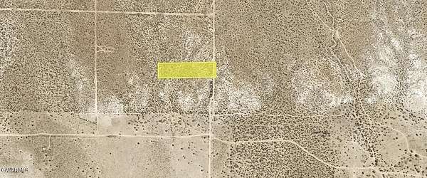 2.5 Acres of Land for Sale in Rosamond, California