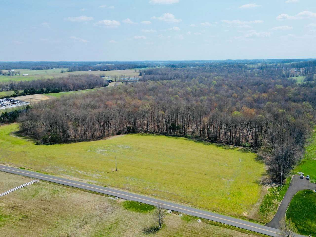 54 Acres of Land for Sale in Columbia, Kentucky