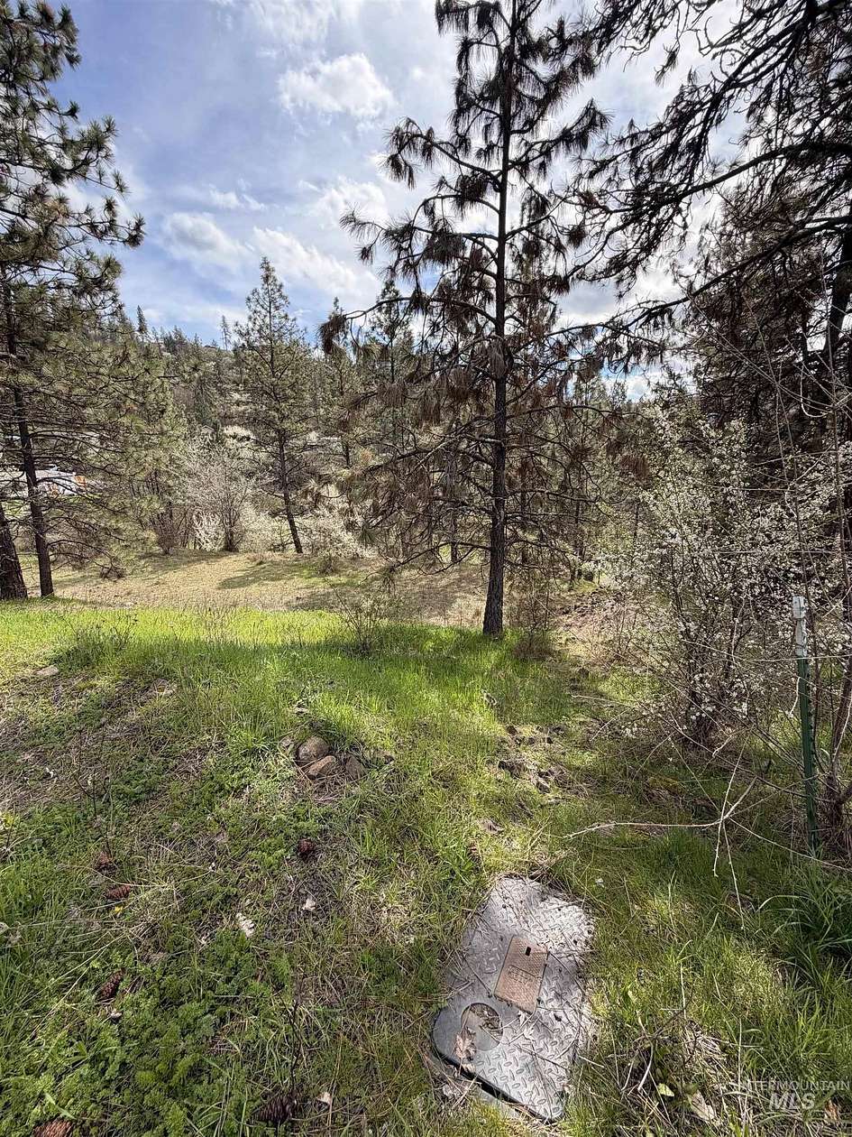 0.6 Acres of Land for Sale in Kamiah, Idaho