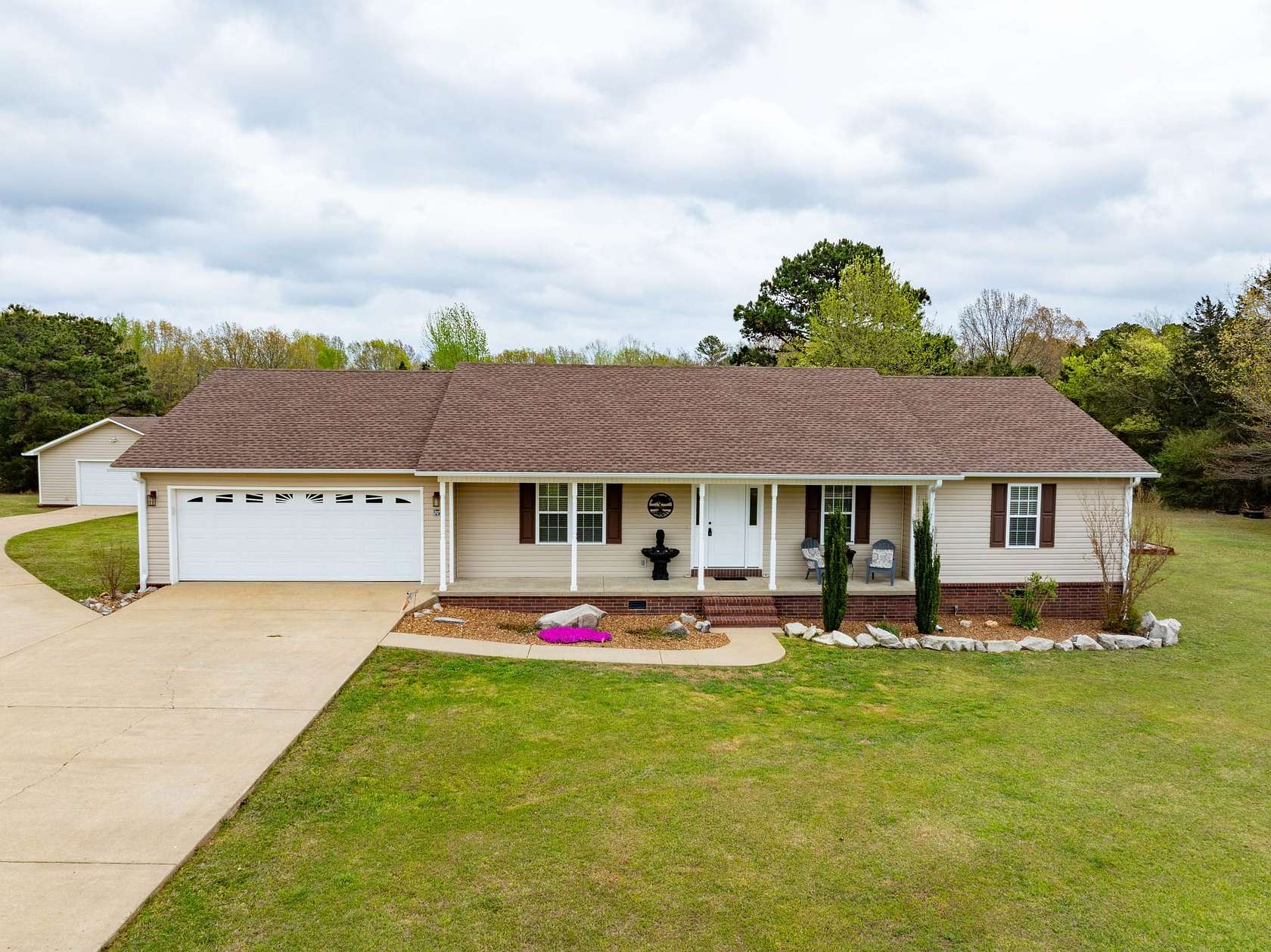 4.65 Acres of Land with Home for Sale in Cave City, Arkansas