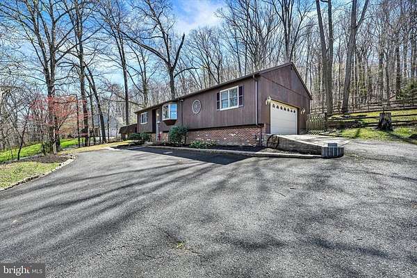 1.5 Acres of Land with Home for Sale in Glen Arm, Maryland