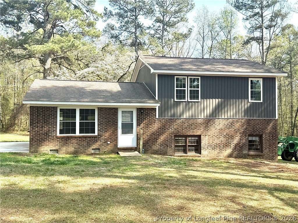 3 Acres of Land with Home for Lease in West End, North Carolina