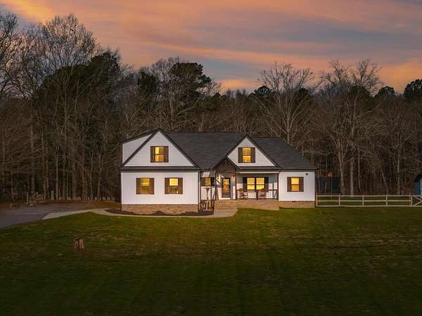 4.26 Acres of Land with Home for Sale in Cleveland, Tennessee