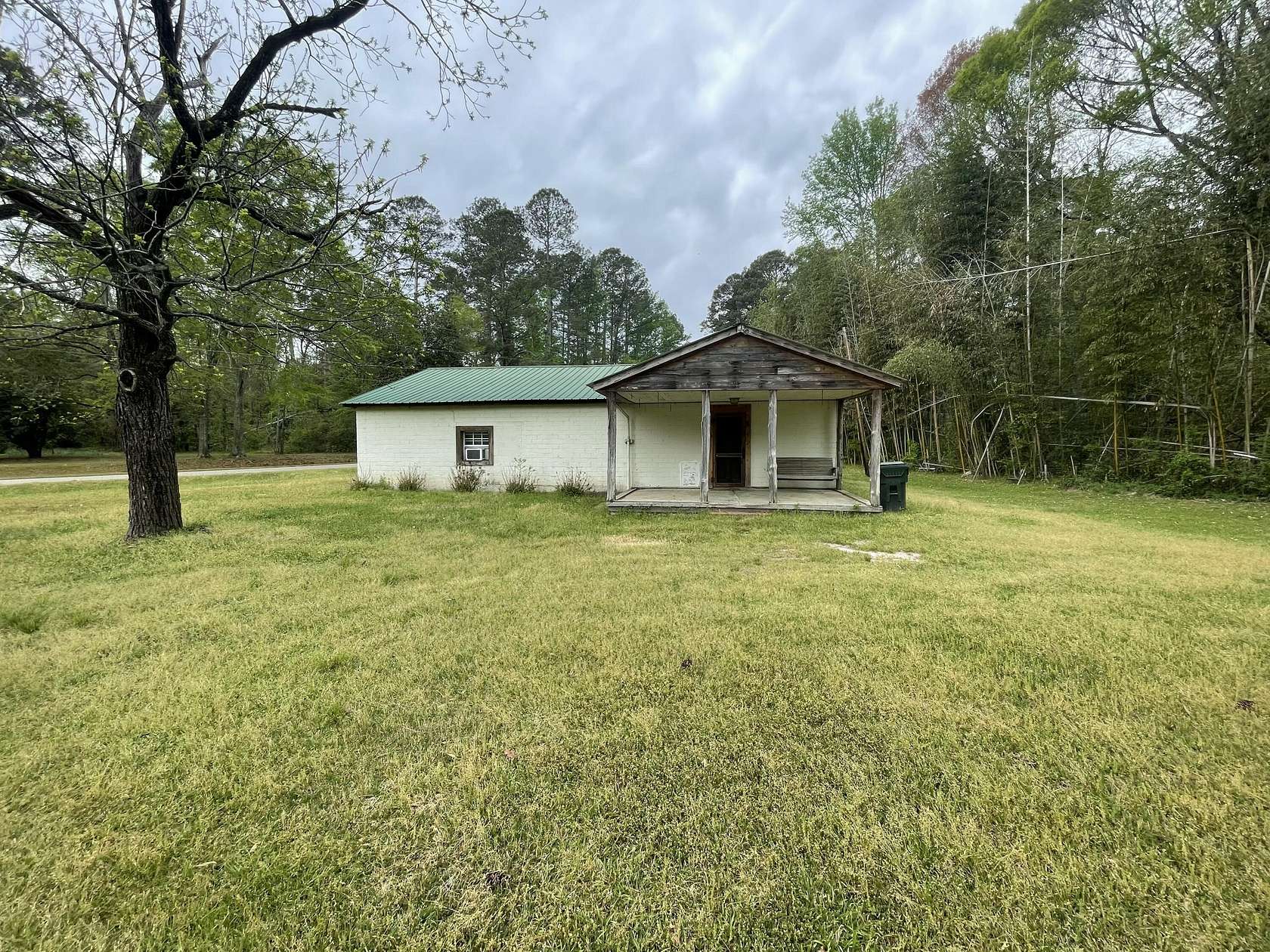 16.6 Acres of Land with Home for Sale in Dearing, Georgia