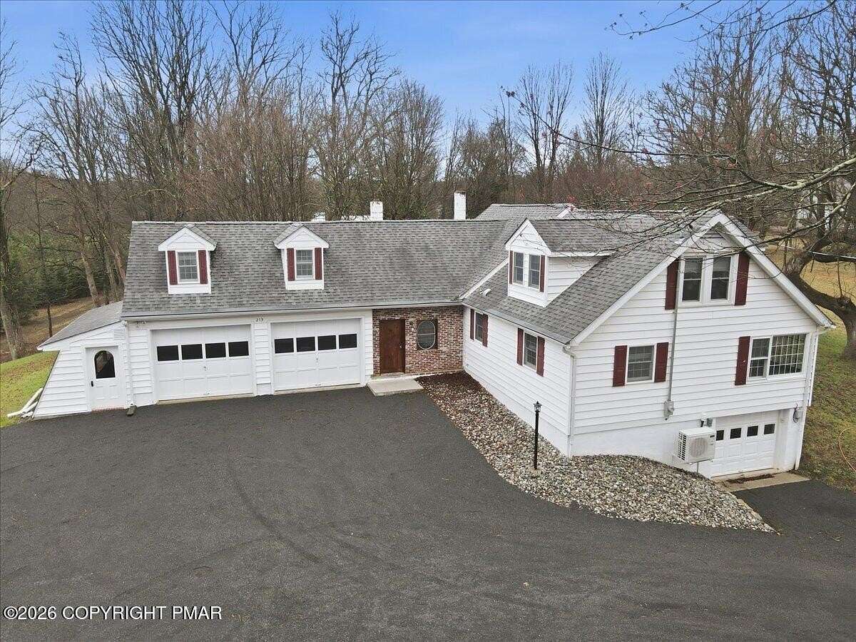 Improved Mixed-Use Land for Lease in Stroudsburg, Pennsylvania