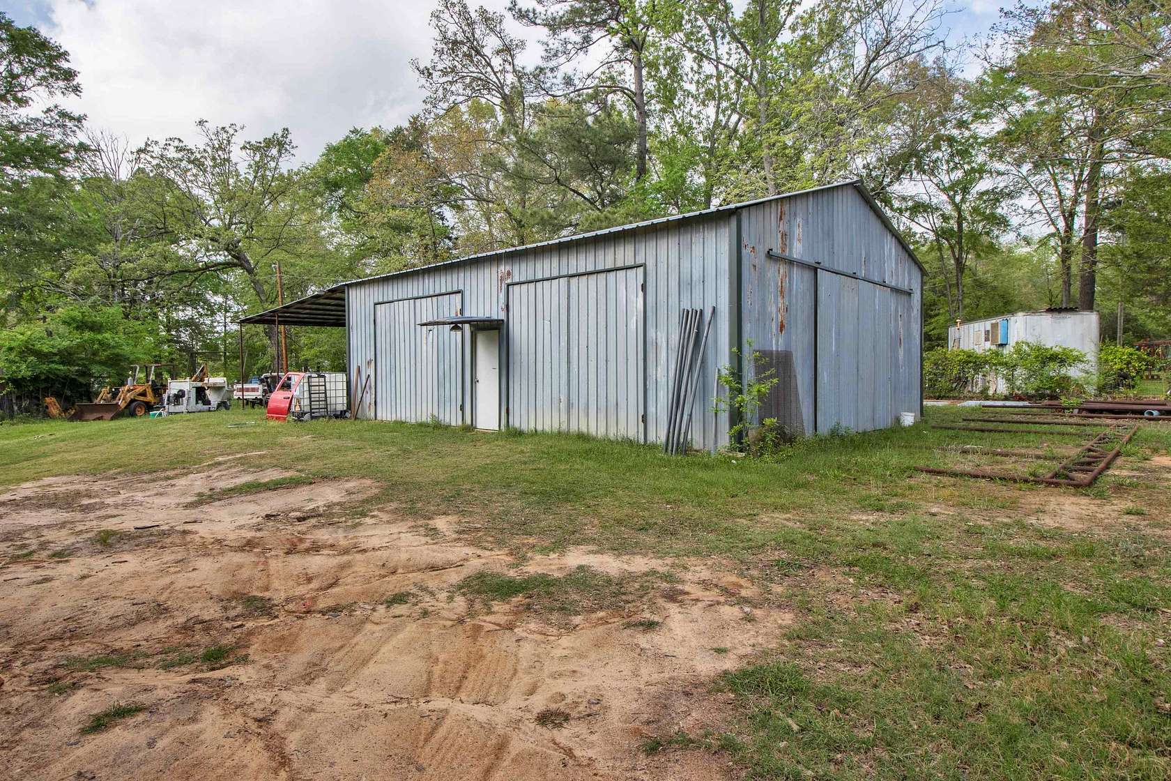 2 Acres of Land with Home for Sale in Diana, Texas