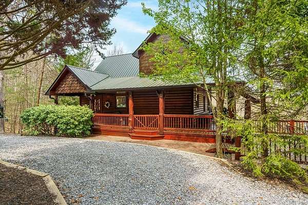 1.68 Acres of Land with Home for Sale in Blue Ridge, Georgia