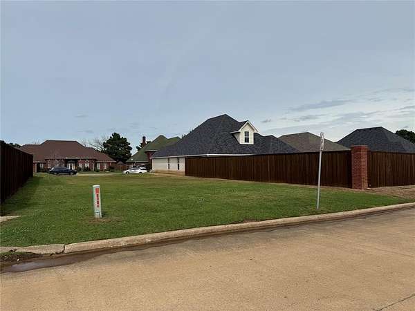 0.18 Acres of Residential Land for Sale in Paris, Texas