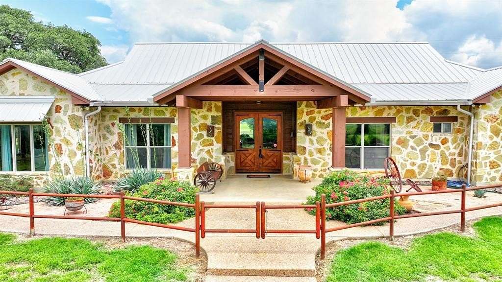 75.7 Acres of Land with Home for Sale in Santo, Texas